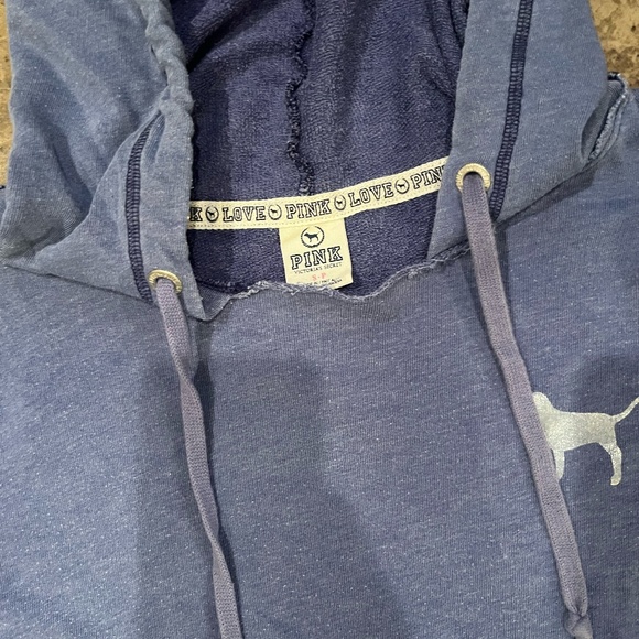 PINK Pullover - Picture 2 of 3